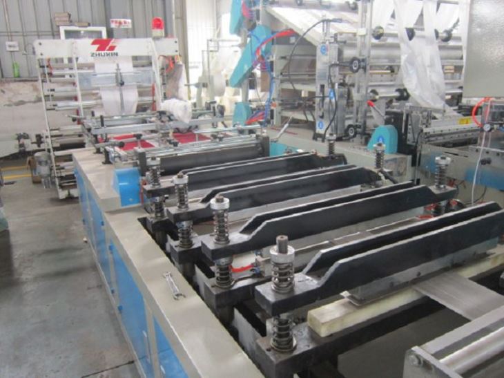 Middle Sealing Paper Bag Making Machine